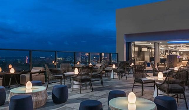 Seda Vertis North Quezon City Zewnętrze zdjęcie The Terrace at the hotel