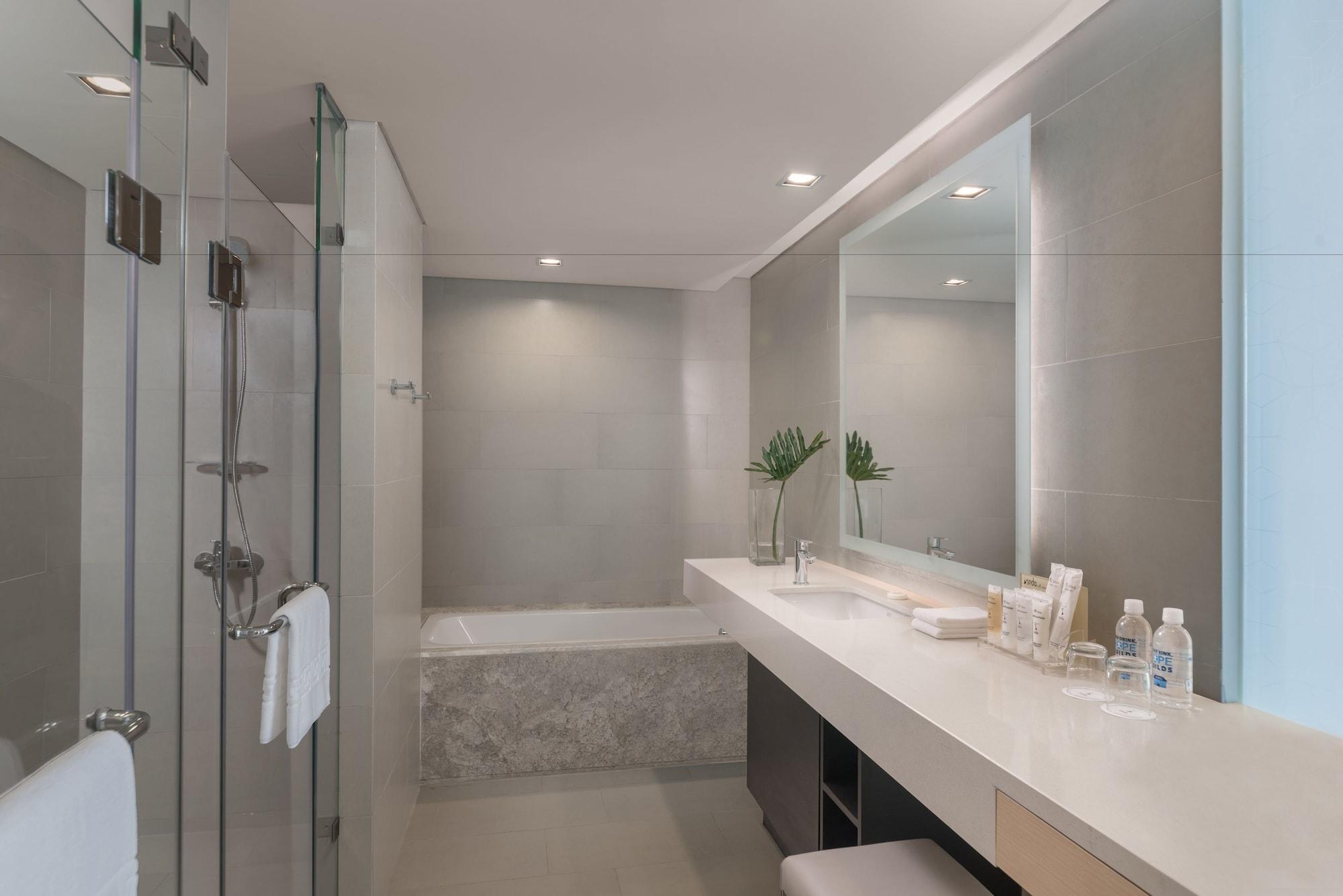 Seda Vertis North Quezon City Zewnętrze zdjęcie Bathroom
